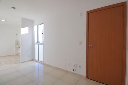 Sala de apartamento para alugar com 2 quartos, 42m² em Estância Velha, Canoas