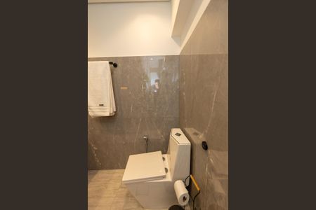 Apartamento para alugar com 128m², 2 quartos e 1 vagaBanheiro da suite