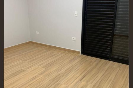 Casa à venda com 3 quartos, 160m² em Vila Carrão, São Paulo