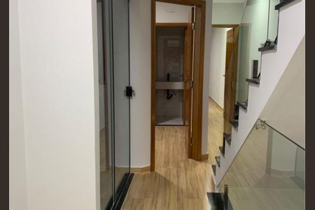 Casa à venda com 3 quartos, 160m² em Vila Carrão, São Paulo