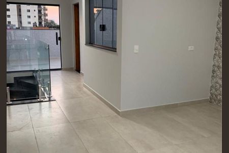 Casa à venda com 160m², 3 quartos e 2 vagas