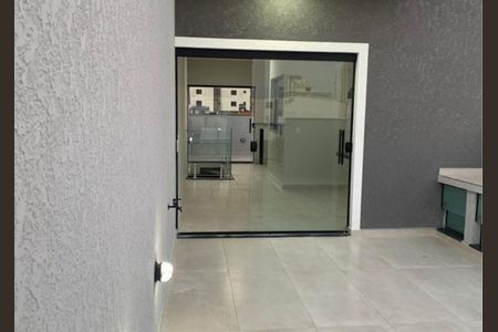 Casa à venda com 160m², 3 quartos e 2 vagas