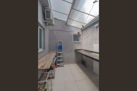 Apartamento à venda com 2 quartos, 40m² em Vila Curuçá, Santo André
