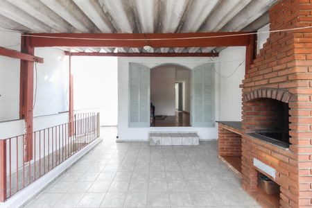 Casa para alugar com 150m², 2 quartos e sem vagaSacada - Churrasqueira