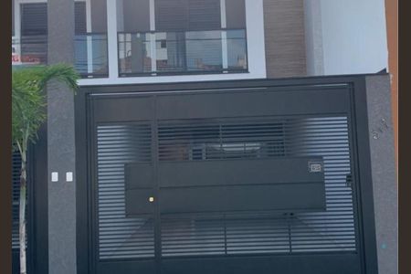 Casa à venda com 155m², 3 quartos e 2 vagas