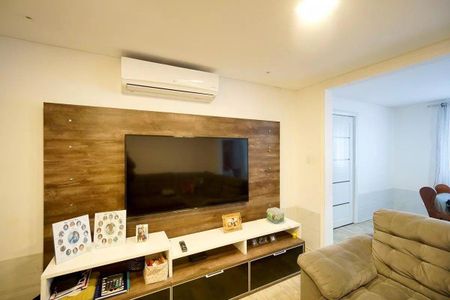 Casa à venda com 3 quartos, 380m² em Penha de França, São Paulo