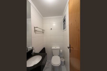 Banheiro de apartamento para alugar com 1 quarto, 50m² em Balneario Flórida, Praia Grande
