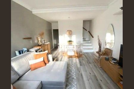 Casa à venda com 3 quartos, 108m² em Vila Cordeiro, São Paulo
