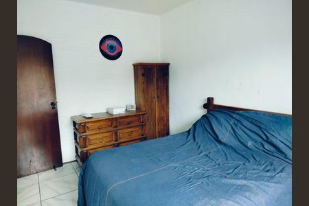 Casa à venda com 3 quartos, 252m² em Jardim Prudência, São Paulo