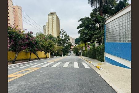 Apartamento à venda com 55m², 2 quartos e 1 vaga
