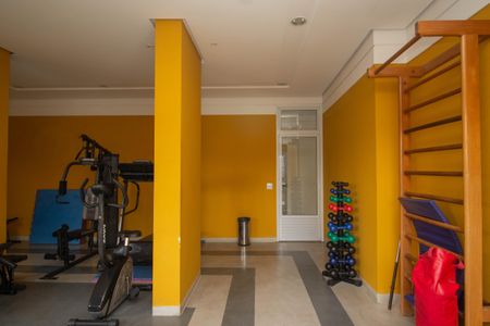 Apartamento à venda com 74m², 3 quartos e 2 vagasÁrea comum - Academia