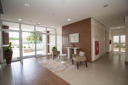 Apartamento à venda com 74m², 3 quartos e 2 vagasHall social