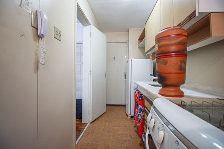 Apartamento à venda com 48m², 2 quartos e sem vaga Apartamento à venda com 48m², 2 quartos e sem vagaCozinha