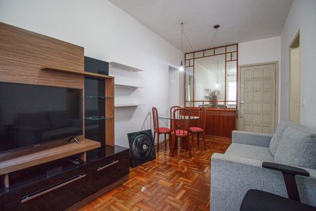 Sala de apartamento à venda com 2 quartos, 48m² em Tijuca, Rio de Janeiro