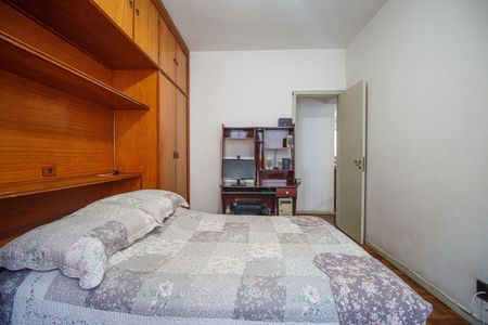 Quarto 1 de apartamento à venda com 2 quartos, 48m² em Tijuca, Rio de Janeiro