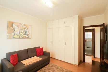 Apartamento à venda com 156m², 4 quartos e 1 vagaQuarto 2