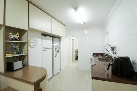 Apartamento à venda com 156m², 4 quartos e 1 vagaCozinha 