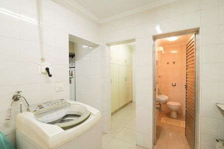 Apartamento à venda com 156m², 4 quartos e 1 vagaÁrea de Serviço e banheiro de serviço