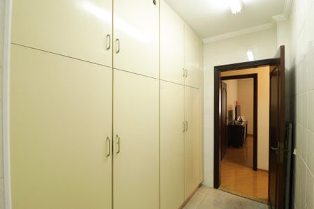 Apartamento à venda com 156m², 4 quartos e 1 vagaÁrea de Serviço e banheiro de serviço