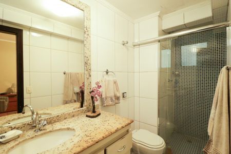 Apartamento à venda com 156m², 4 quartos e 1 vagaBanheiro da Suíte