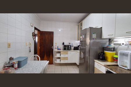 Apartamento à venda com 65m², 2 quartos e 2 vagas Apartamento à venda com 65m², 2 quartos e 2 vagasCozinha