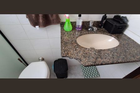 Apartamento à venda com 65m², 2 quartos e 2 vagas Apartamento à venda com 65m², 2 quartos e 2 vagasBanheiro Social