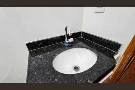 Apartamento para alugar com 57m², 2 quartos e 1 vagaBanheiro