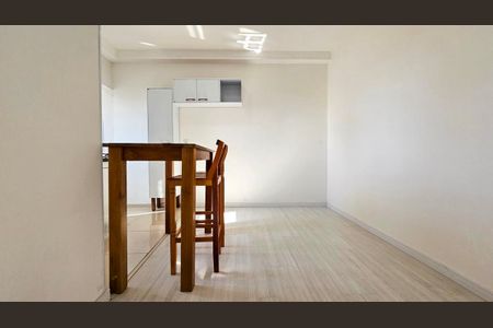 Apartamento para alugar com 57m², 2 quartos e 1 vagaSala