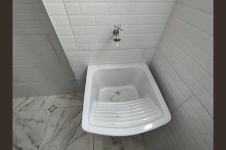 Área de Serviço de apartamento à venda com 2 quartos, 37m² em Vila Liviero, São Paulo