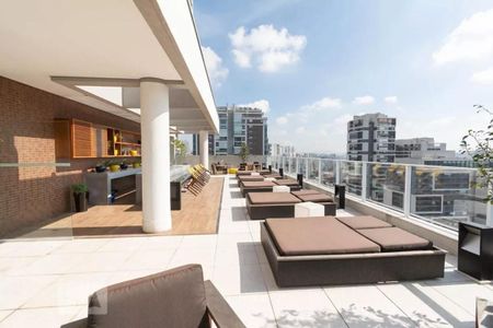 Apartamento à venda com 42m², 1 quarto e 1 vagaArea Comum