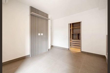Apartamento à venda com 2 quartos, 95m² em Alphaville Empresarial, Barueri