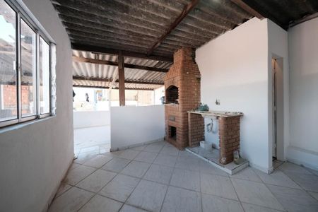 Casa para alugar com 125m², 3 quartos e 2 vagasÁrea externa