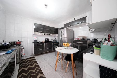 Casa para alugar com 125m², 3 quartos e 2 vagasCozinha