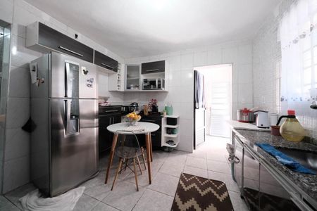 Casa para alugar com 125m², 3 quartos e 2 vagasCozinha