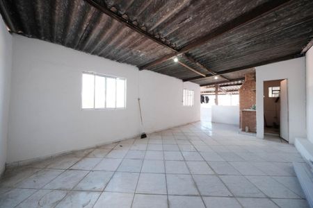 Casa para alugar com 125m², 3 quartos e 2 vagasÁrea externa