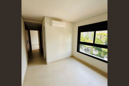 Apartamento à venda com 1 quarto, 55m² em Vila Nova Conceição, São Paulo