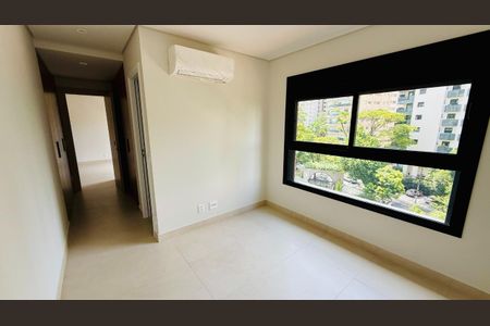 Apartamento à venda com 1 quarto, 55m² em Vila Nova Conceição, São Paulo