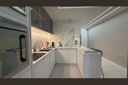 Apartamento à venda com 193m², 4 quartos e 3 vagas