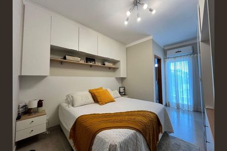 Casa à venda com 2 quartos, 120m² em Vila Iorio, São Paulo