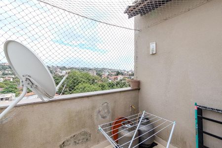 Varanda Sala de apartamento à venda com 2 quartos, 72m² em Nonoai, Porto Alegre