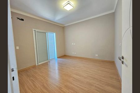 Casa à venda com 4 quartos, 350m² em Alphaville, Santana de Parnaíba
