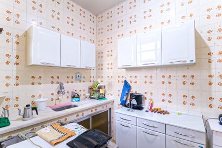 Apartamento para alugar com 56m², 2 quartos e 2 vagas Apartamento para alugar com 56m², 2 quartos e 2 vagasCozinha