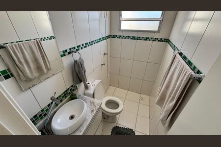 Apartamento à venda com 62m², 3 quartos e 1 vaga Apartamento à venda com 62m², 3 quartos e 1 vagaBanheiro