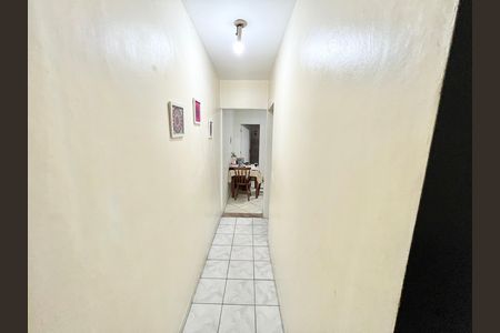 Casa à venda com 230m², 5 quartos e 3 vagasCorredor