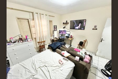 Casa à venda com 230m², 5 quartos e 3 vagasQuarto 2