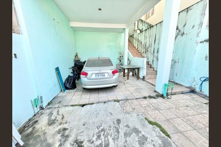 Casa à venda com 230m², 5 quartos e 3 vagasGaragem