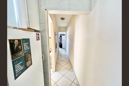 Casa à venda com 230m², 5 quartos e 3 vagasCorredor