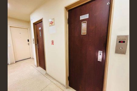 Apartamento à venda com 64m², 2 quartos e sem vaga