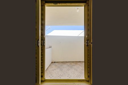 Casa para alugar com 80m², 2 quartos e 1 vaga Casa para alugar com 80m², 2 quartos e 1 vagaQuarto 2 - Janela