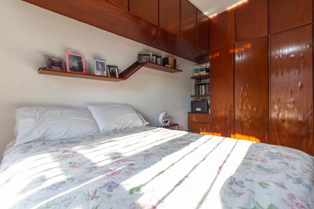 Casa à venda com 262m², 3 quartos e 5 vagasQuarto 2